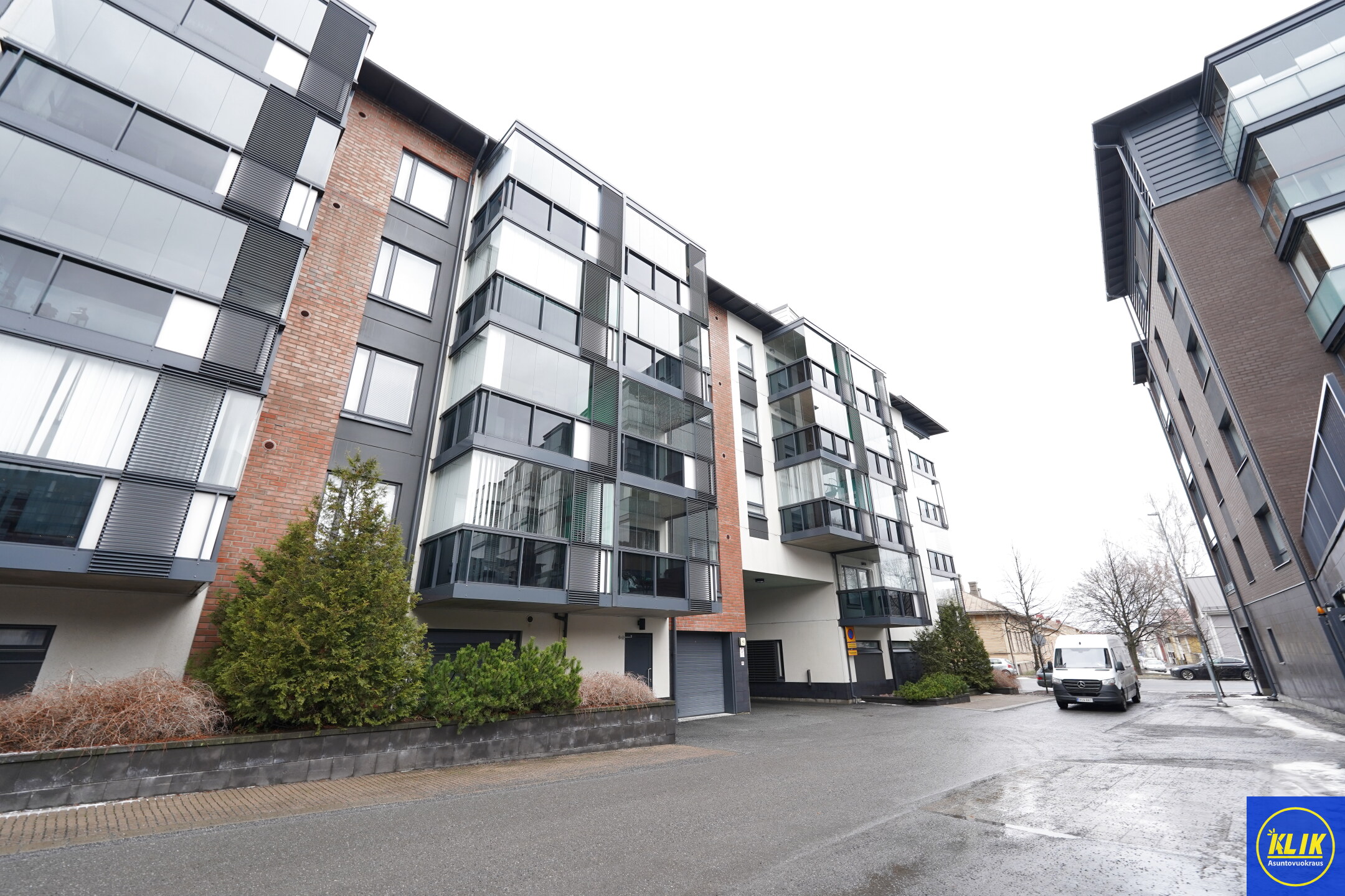 Itsenäisyydenkatu 40 – kuva 2