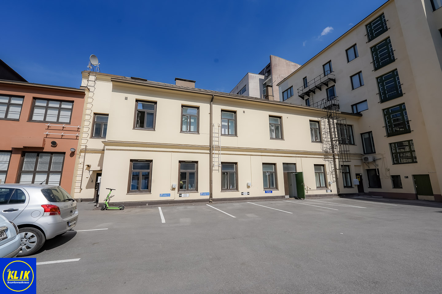 Antinkatu 15 – kuva 1