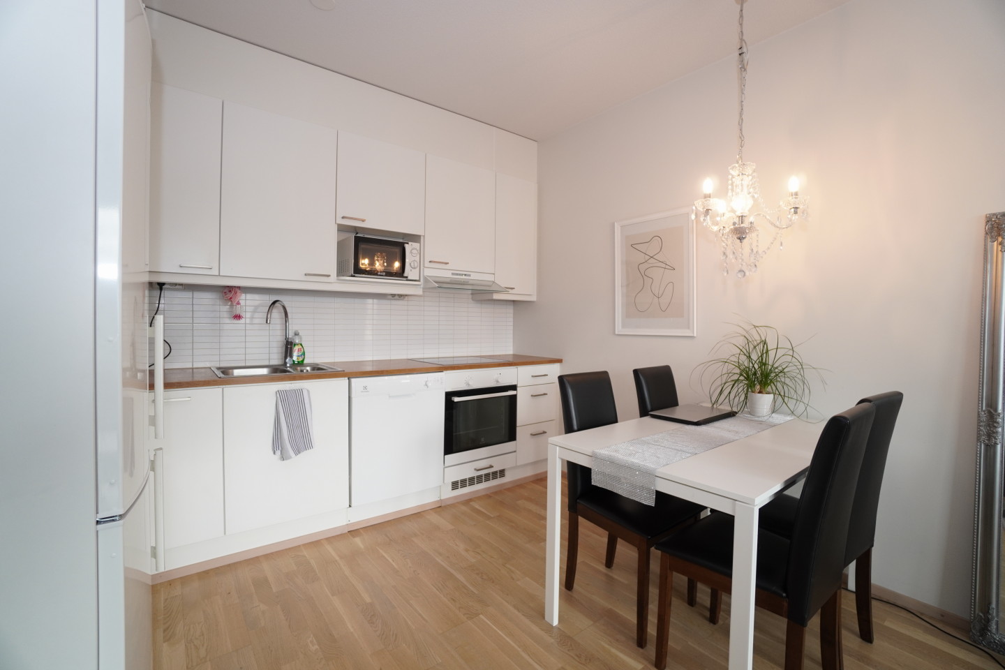 Itsenäisyydenkatu 40 – kuva 6