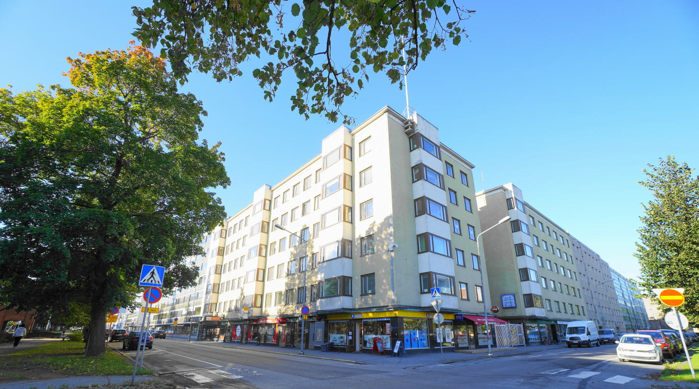 Eteläpuisto 9 – kuva 1