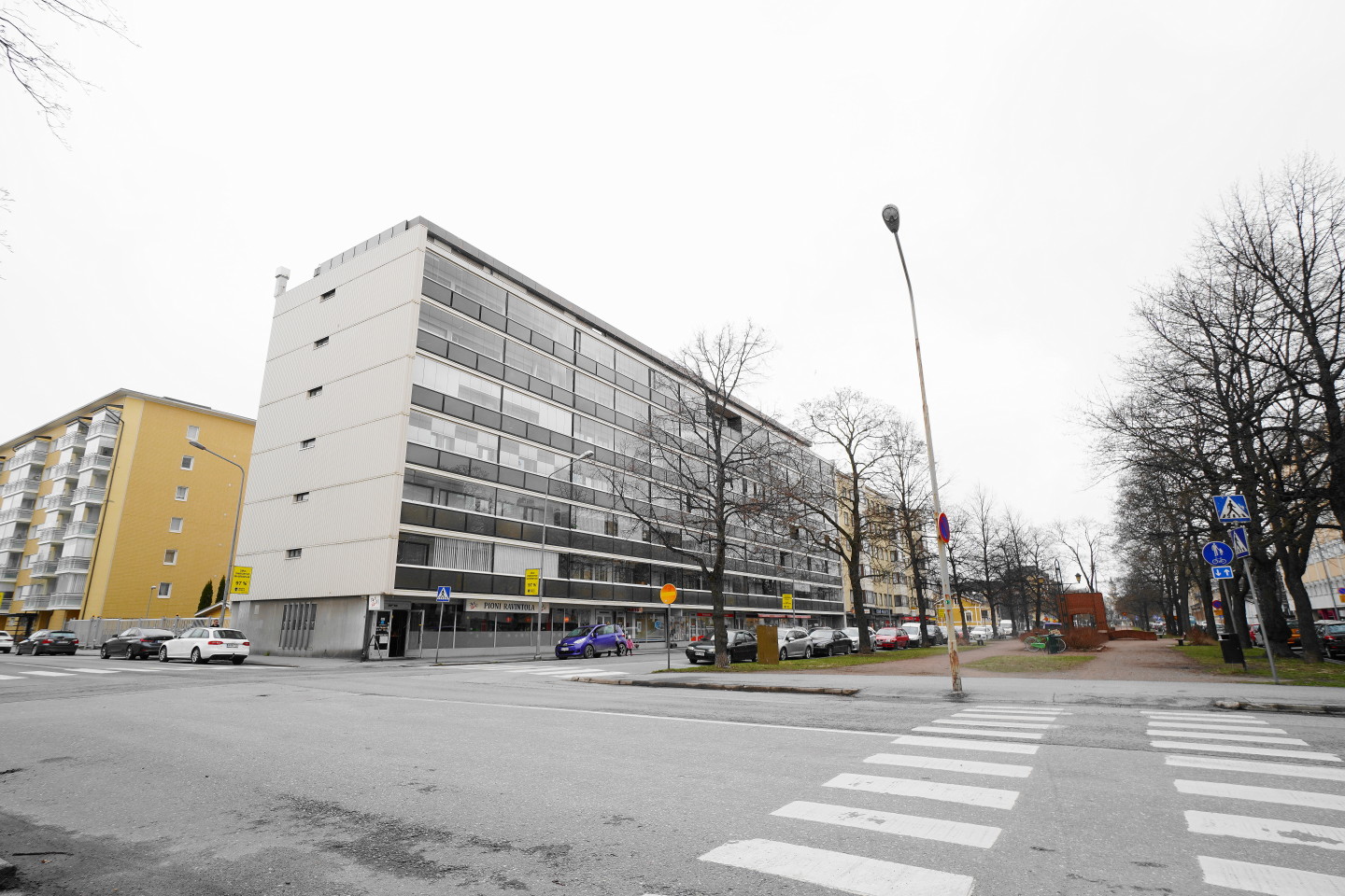 Eteläpuisto 11 – kuva 1