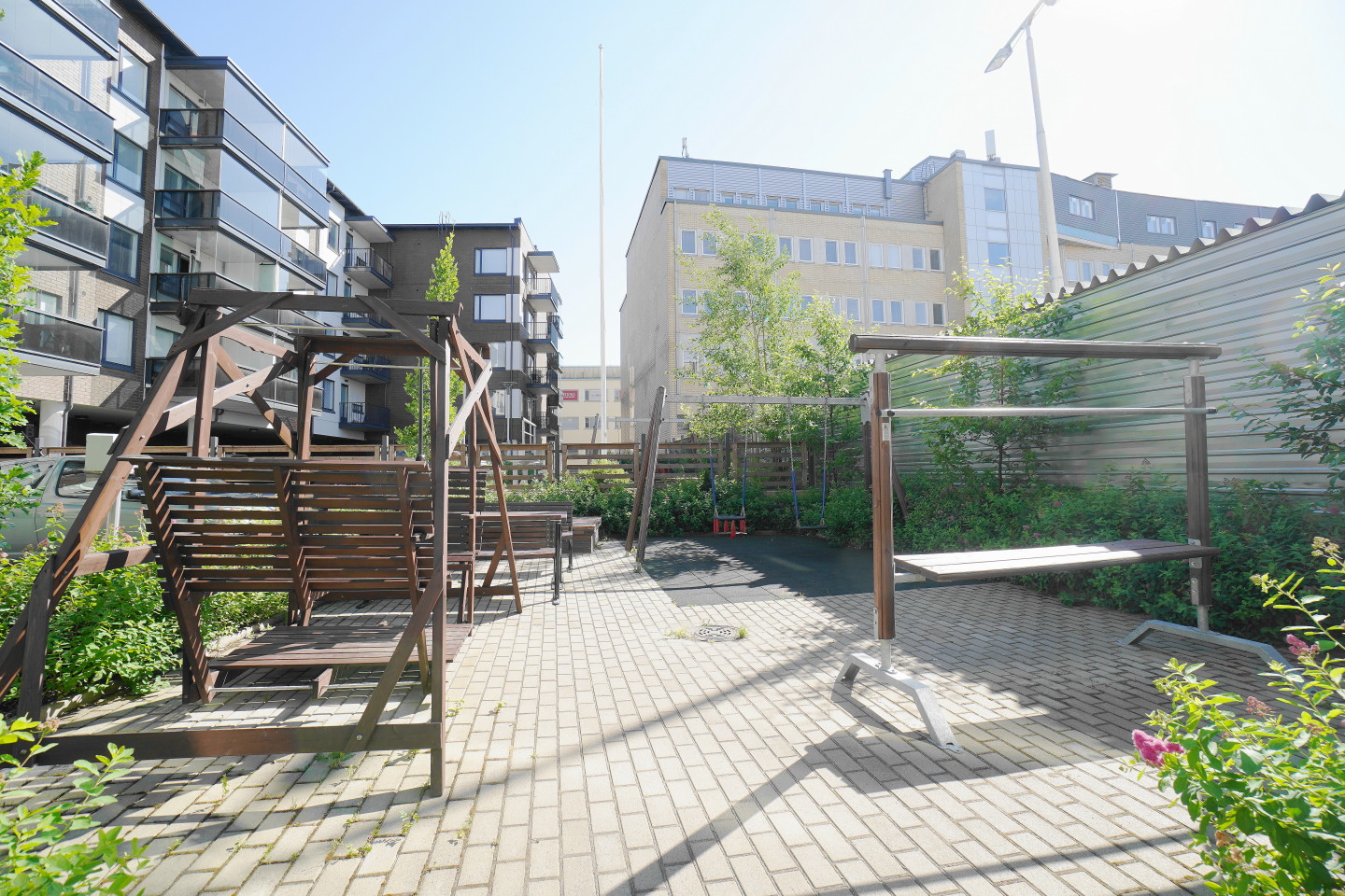 Itsenäisyydenkatu 40 – kuva 3