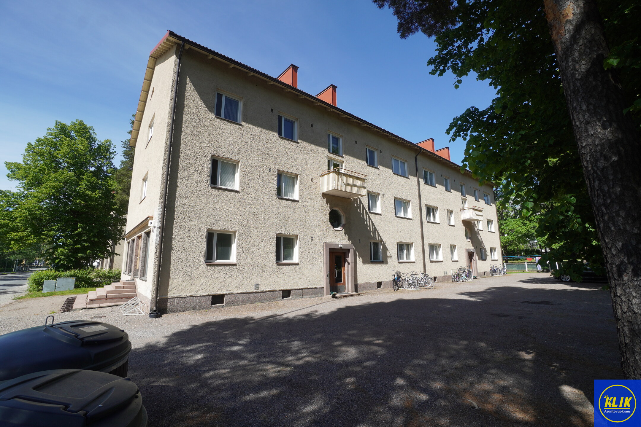 Urheilukatu 9 – kuva 1