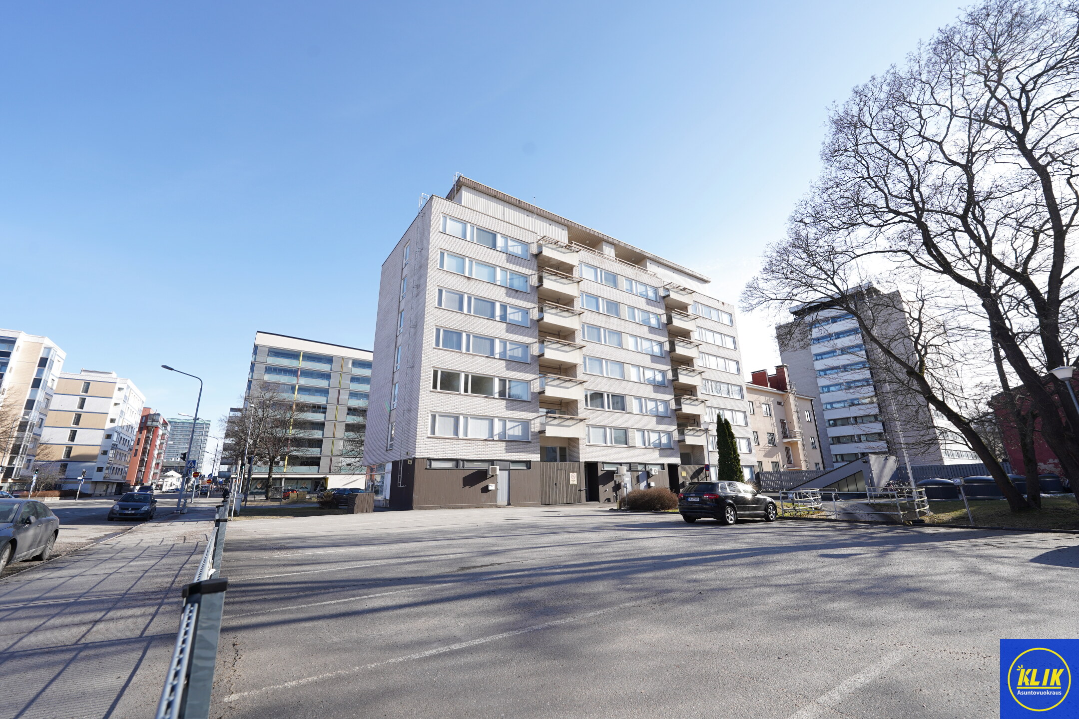 Eteläpuisto 17 – kuva 1