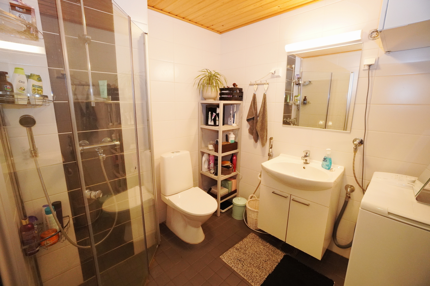 Itsenäisyydenkatu 43B – kuva 14