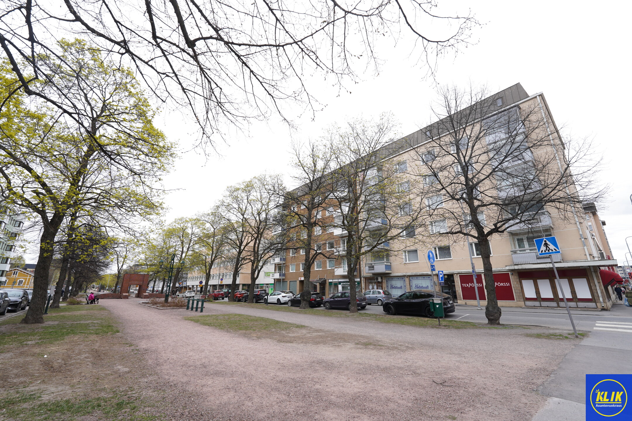 Eteläpuisto 12 – kuva 1